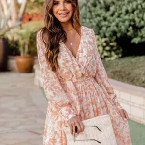 Pink Lily Wrap Maxi Dress White and Peach Floral Print Womens Small NWOT